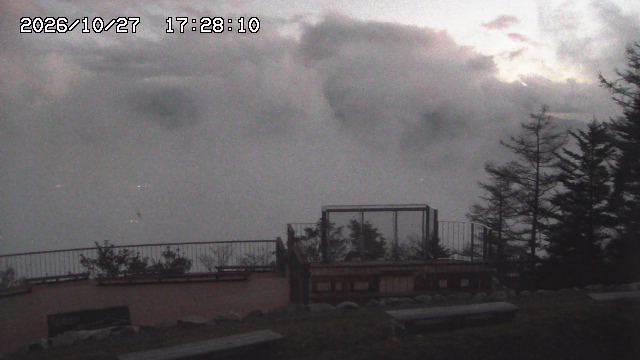 10/27 17:28