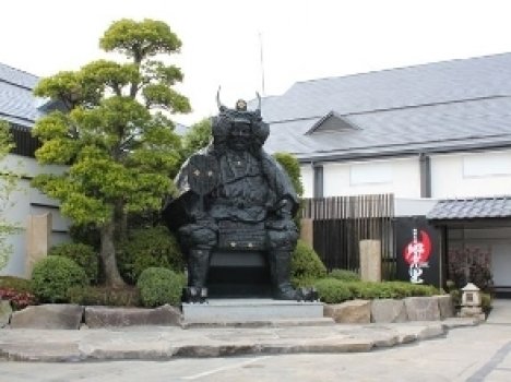 信玄公の像