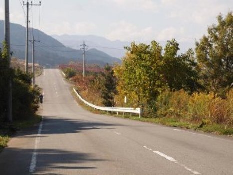 まっすぐな道